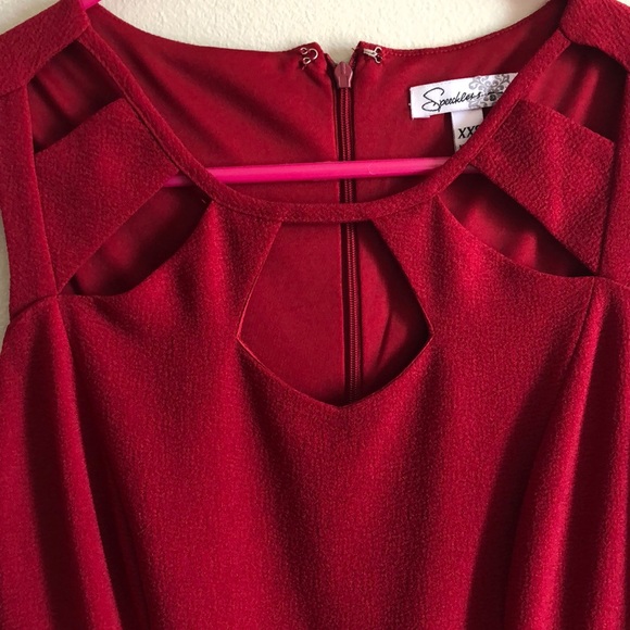 DILLARDS DRESS - Picture 2 of 5